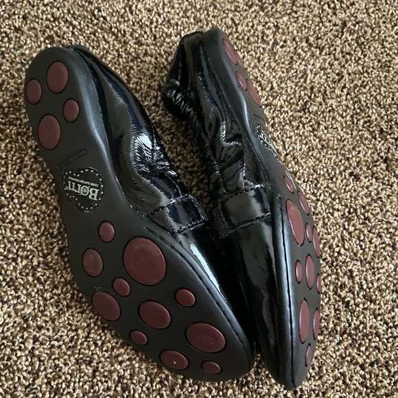 BORN Mary Jane Ballet Flats Women's 6 Black Leather Round Slip-On Comfort Shoe - Picture 4 of 6